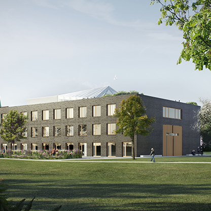 Moderne Gebäude mit mehreren Fenstern und einer großen Eingangstür, umgeben von Rasenflächen und Bäumen. Im Vordergrund ist eine Person zu sehen, die sich dem Gebäude nähert. Die Architektur zeigt eine klare, funktionale Gestaltung.