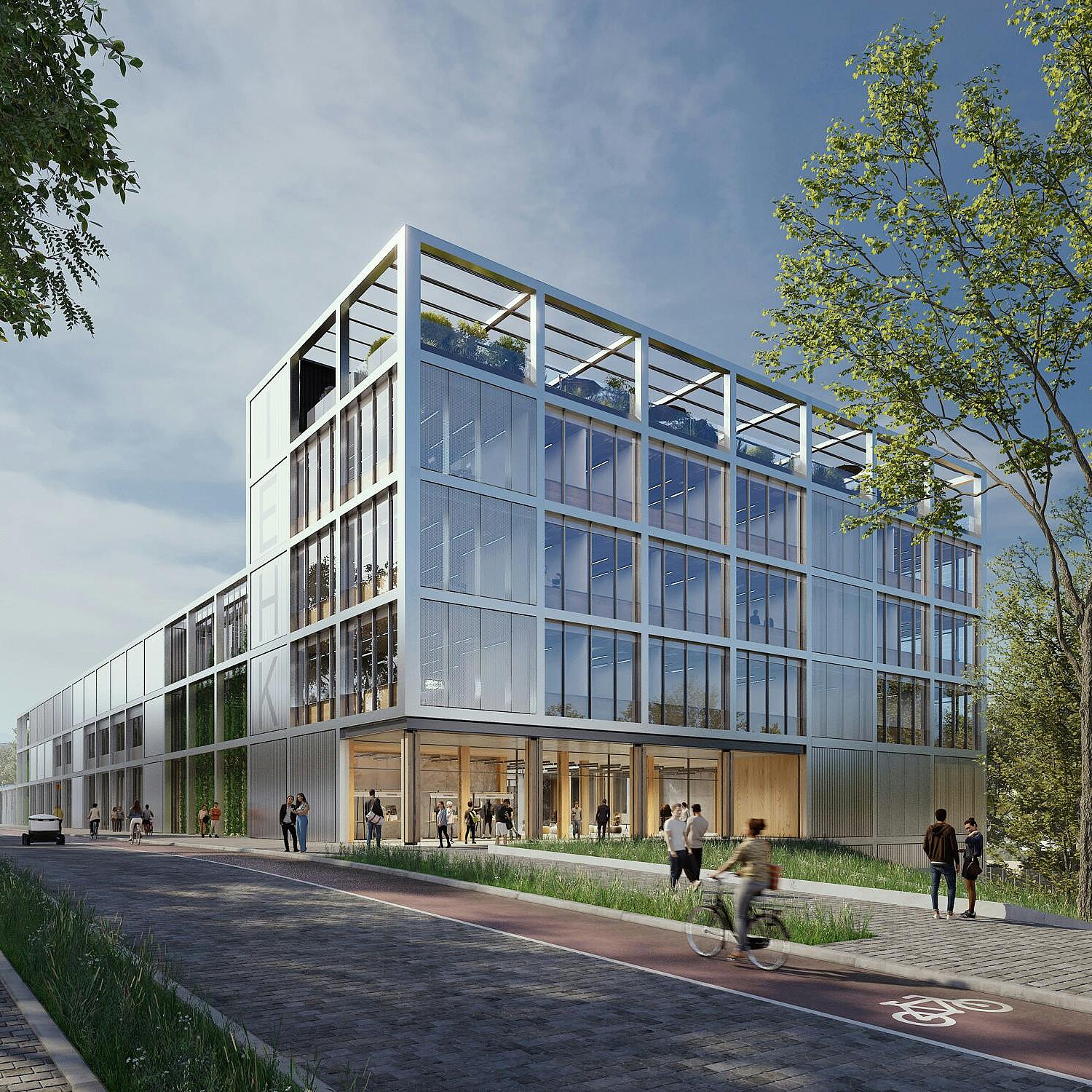 Ein modern gestaltetes Bürogebäude mit großen Glasfenstern, umgeben von Bäumen. Auf dem Gehweg sind Fußgänger und Radfahrer unterwegs. Der Himmel ist bewölkt, und das Gebäude hat eine zeitgemäße Architektur.