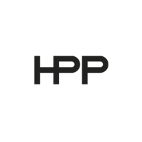 Logo mit den Buchstaben "HPP" in schwarzer Schrift auf transparentem Hintergrund. Die Buchstaben sind modern und klar strukturiert.
